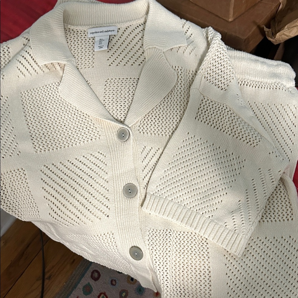 Gorgeous Cream Knit PJ Set - Picture 7 of 10